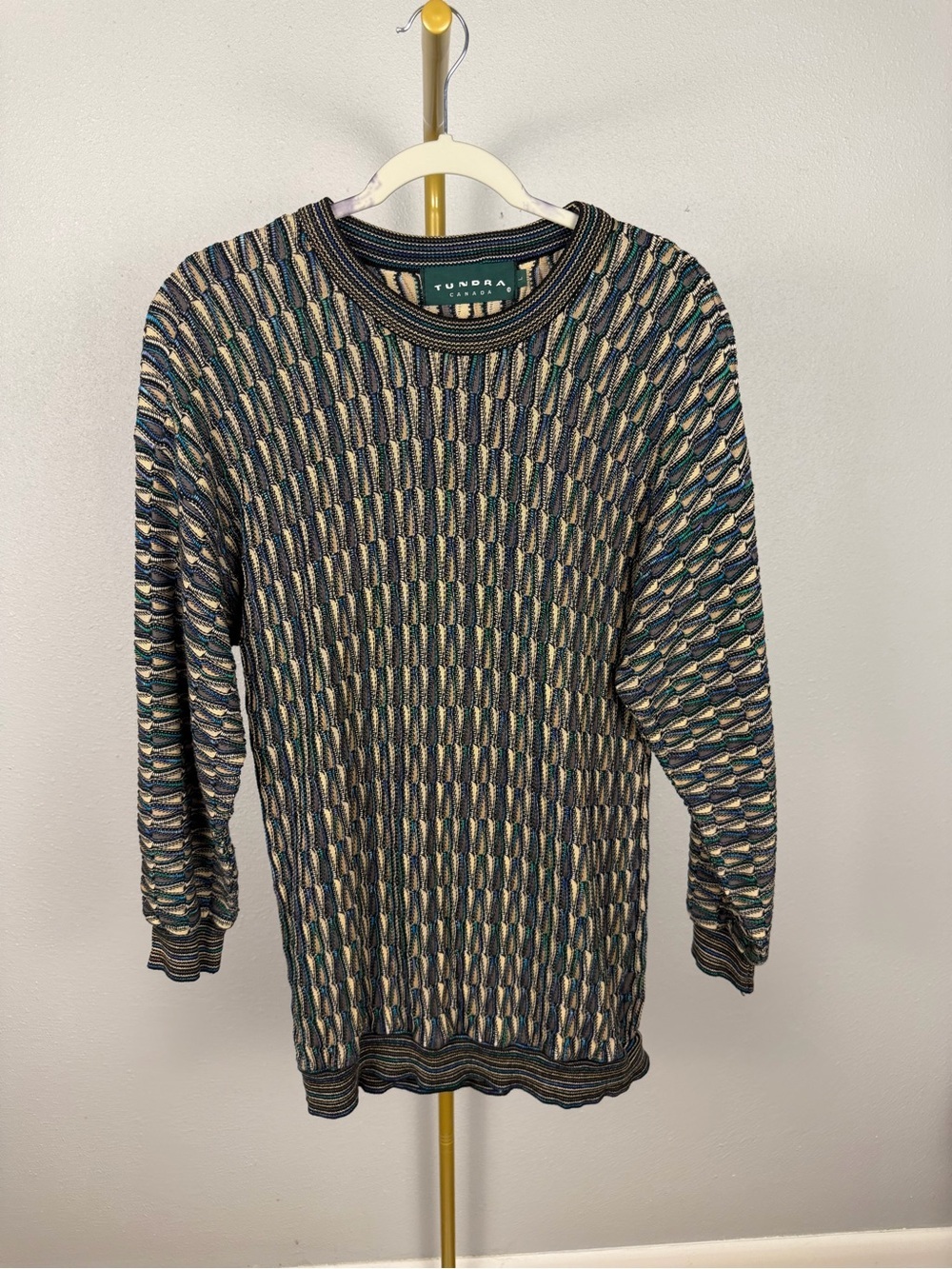 Vintage Tundra Canada Coogi Style 3D Textured Cotton Sweater Size L
